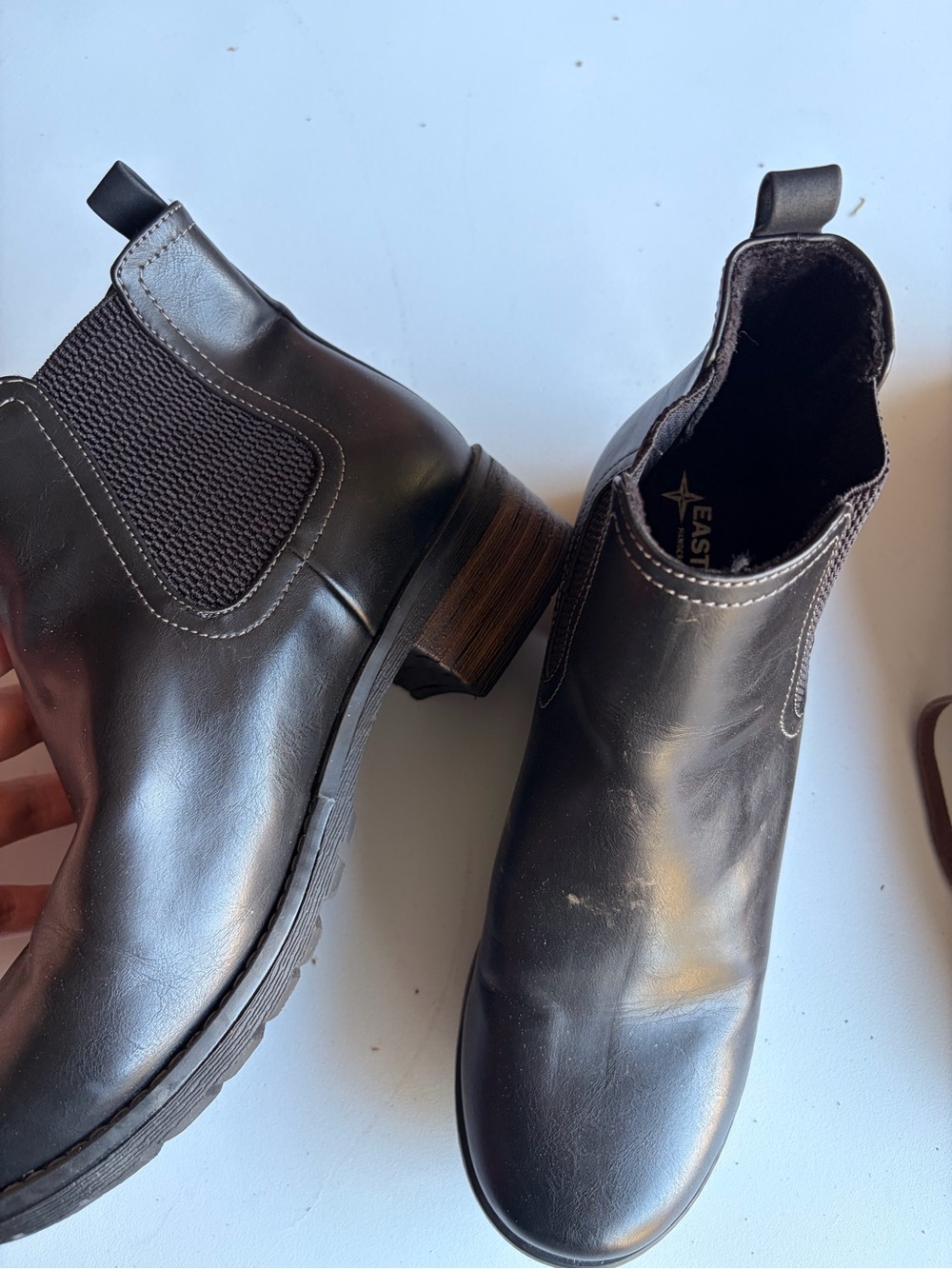 Eastland Black Leather Chelsea Ankle Booties